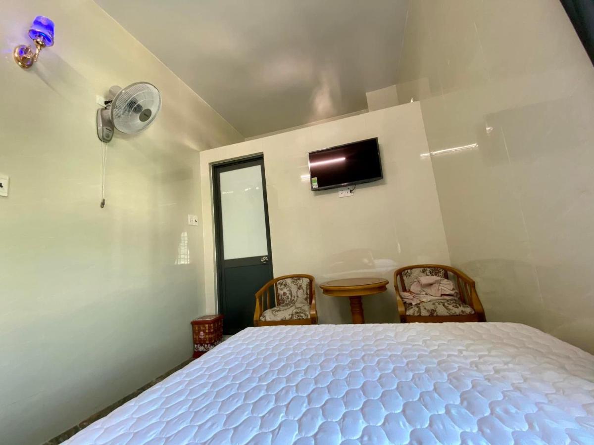 Nhà Nghỉ Duy Tân MOTEL 140 NGUYỄN DU 0353007568 Quảng Ngãi Exterior foto