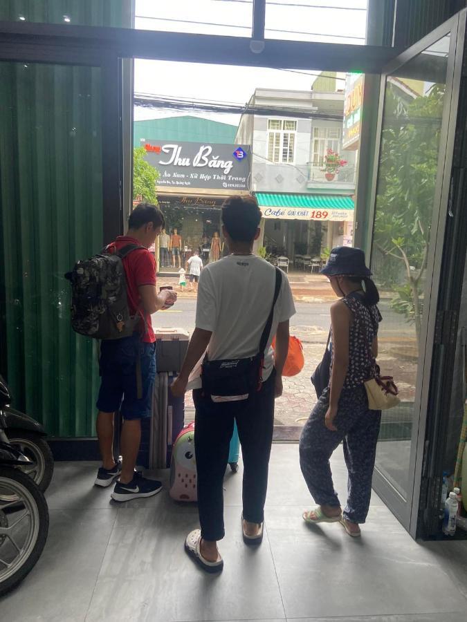 Nhà Nghỉ Duy Tân MOTEL 140 NGUYỄN DU 0353007568 Quảng Ngãi Exterior foto