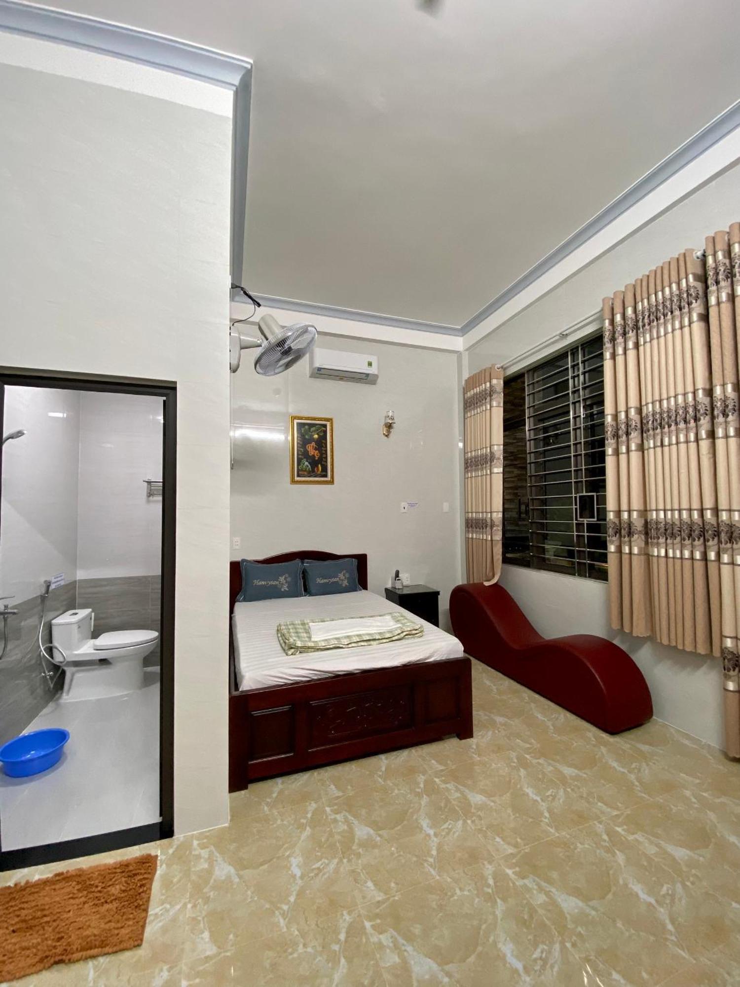 Nhà Nghỉ Duy Tân MOTEL 140 NGUYỄN DU 0353007568 Quảng Ngãi Exterior foto